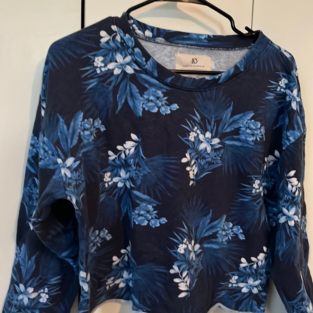 Long Sleeve Floral Blue Crop